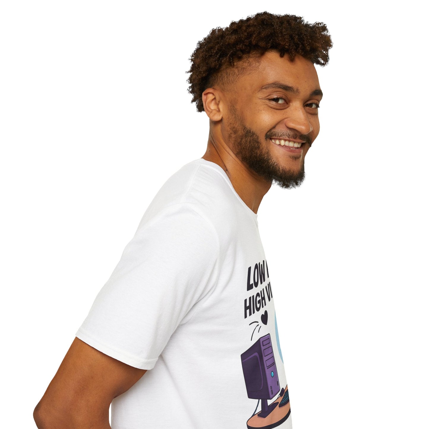 "Low FPS High Vibes" Gaming T-Shirt – Funny Gamer Shirt for Casual Players, Streamers & Retro PC Fans - Nordic Official"Low FPS High Vibes" Gaming T-Shirt – Funny Gamer Shirt for Casual Players, Streamers & Retro PC FansT-Shirt